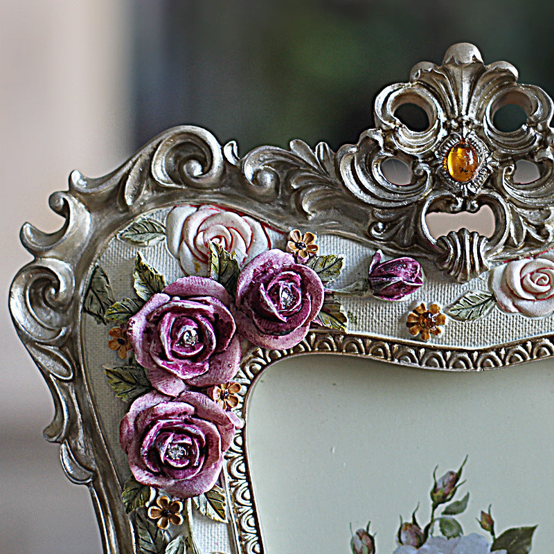 Vintage Floral Resin Photo Frame – 4" x 6"