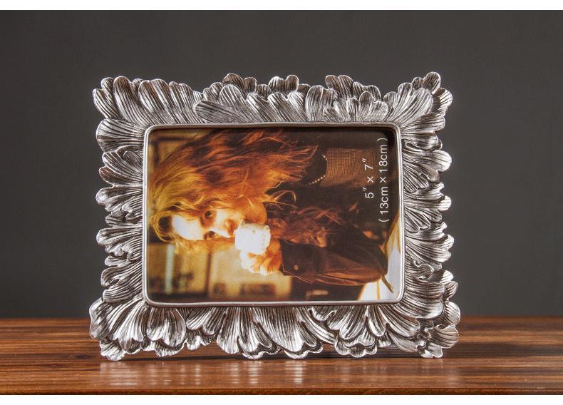 Vintage Floral Leaf Resin Photo Frame – Gold or Silver