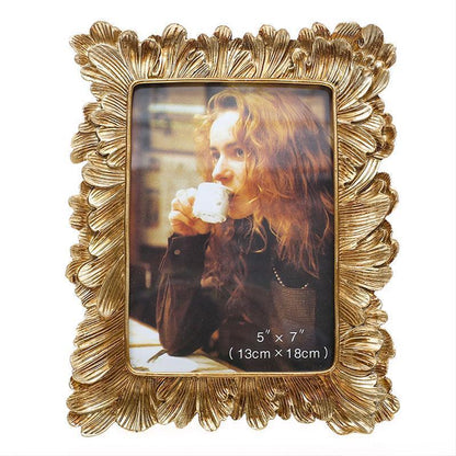 Vintage Floral Leaf Resin Photo Frame – Gold or Silver
